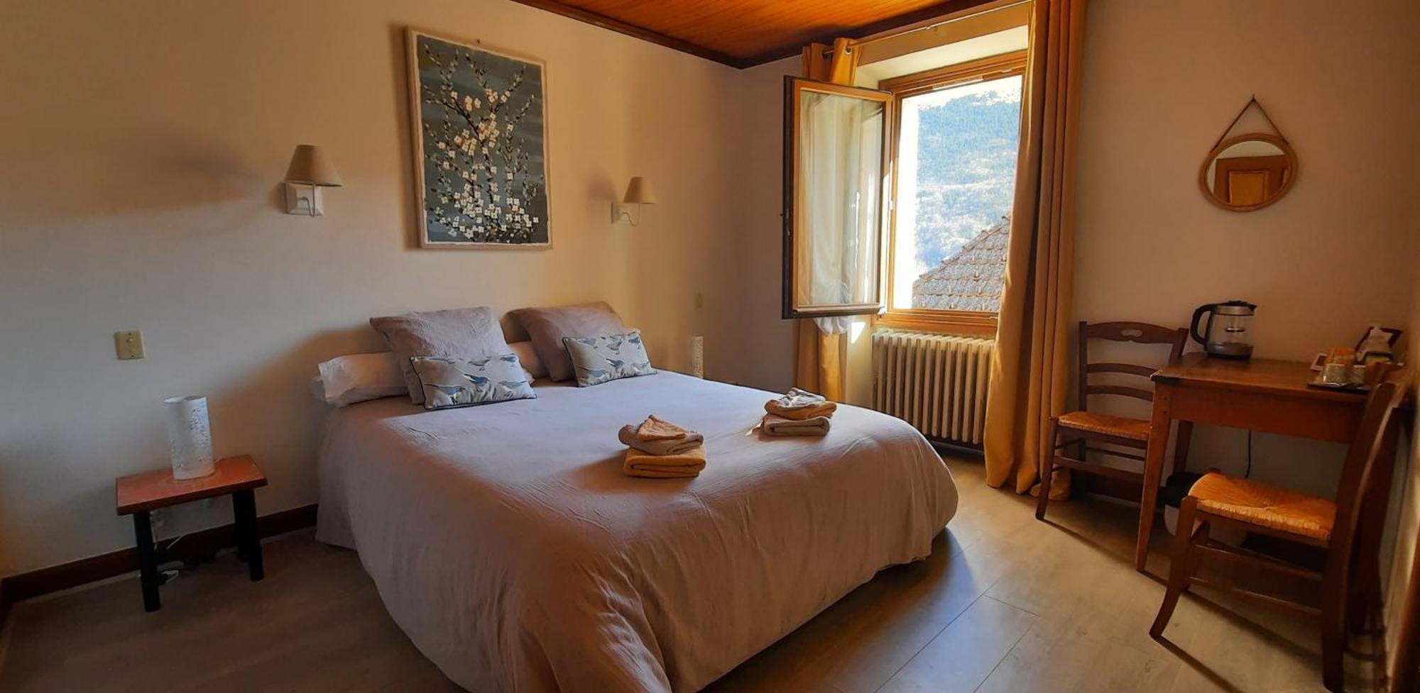 Les Vagabonds Du Mont Bed and Breakfast Chichilianne Exteriör bild